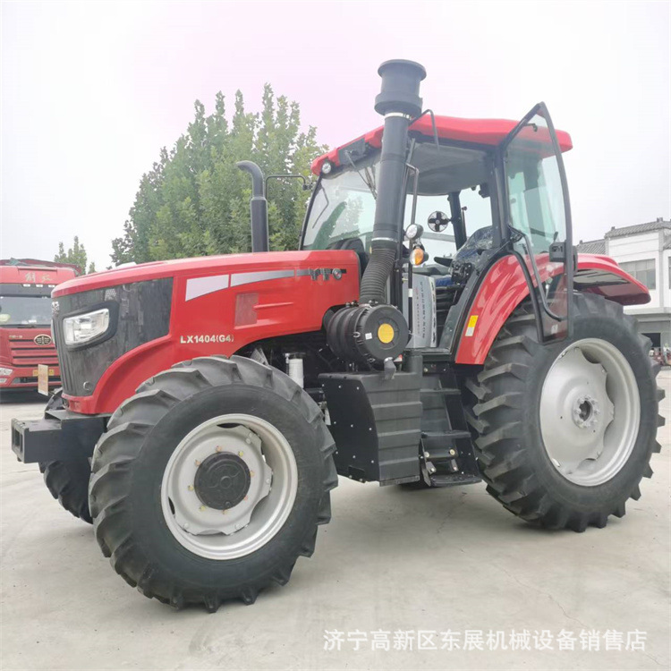 出口一拖东方红LX1404拖拉机 开荒运输四驱拖拉机 农用四轮拖拉机