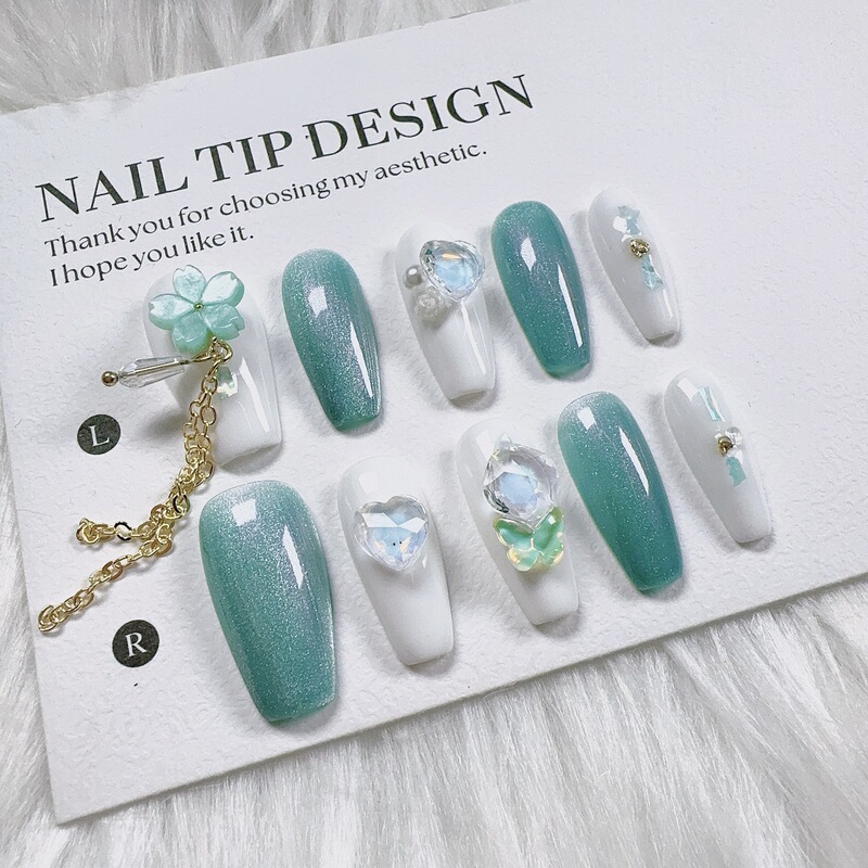 Broken Silver Cat Eye Dopamine Acrylic Large Diamond Manicure Heavy Industry Mint Green Wearable Nail Polish Finished Product Wholesale Broken Silver Cat Eye Dopamine Acrylic Large Diamond Manicure Heavy Industry Mint Green Wearable Nail Polish Finished Product Wholesale