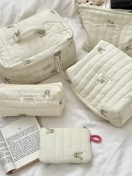 412222 Soft Cute Embroidered Cute Rabbit Quilted Soft Storage Bag Large Capacity Cosmetic Bag Student Stationery Bag