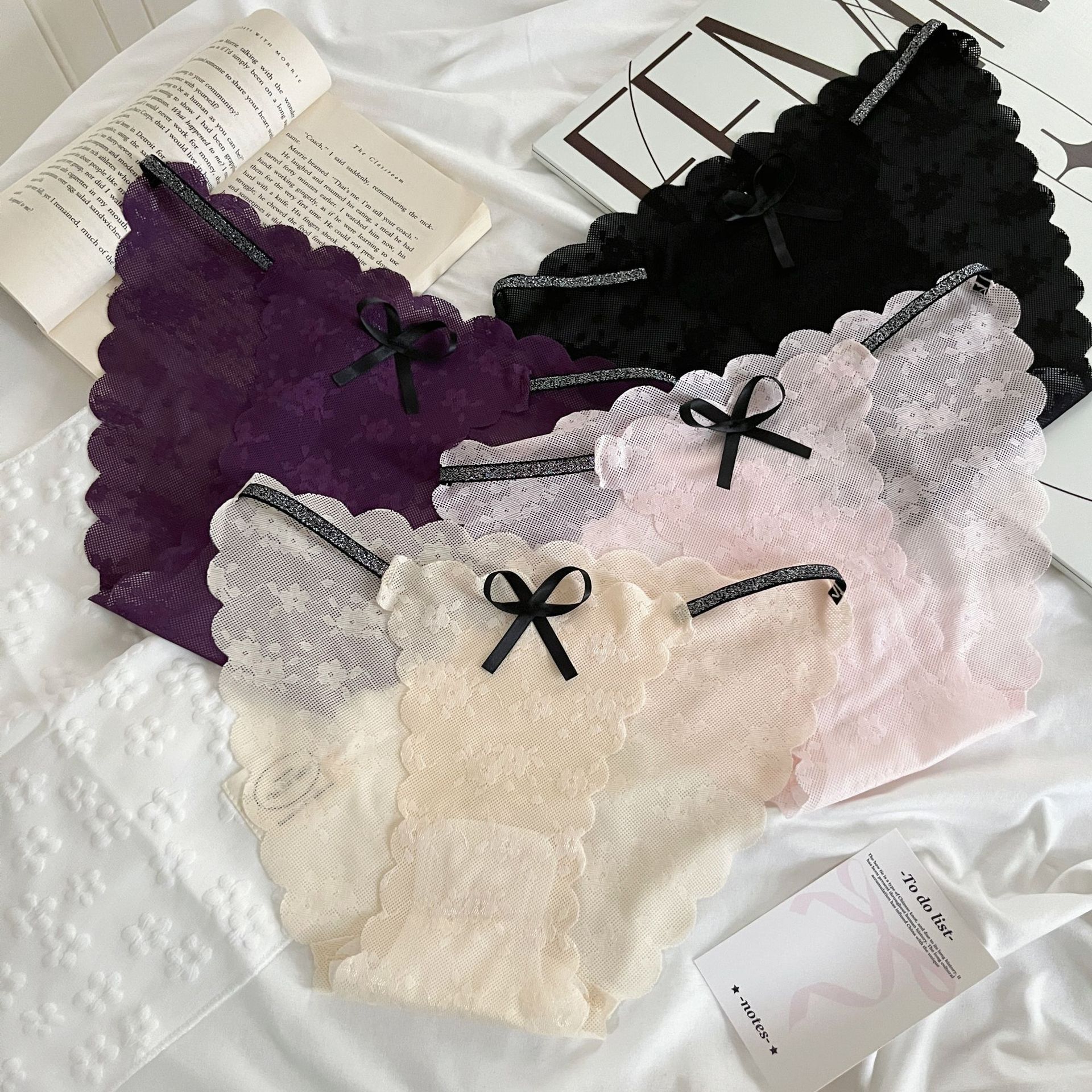 Flor de fantasía ~ Calzoncillos de encaje de niña francesa puro estilo delgado transpirable sexy hueco sin costuras calzoncillos de mujer