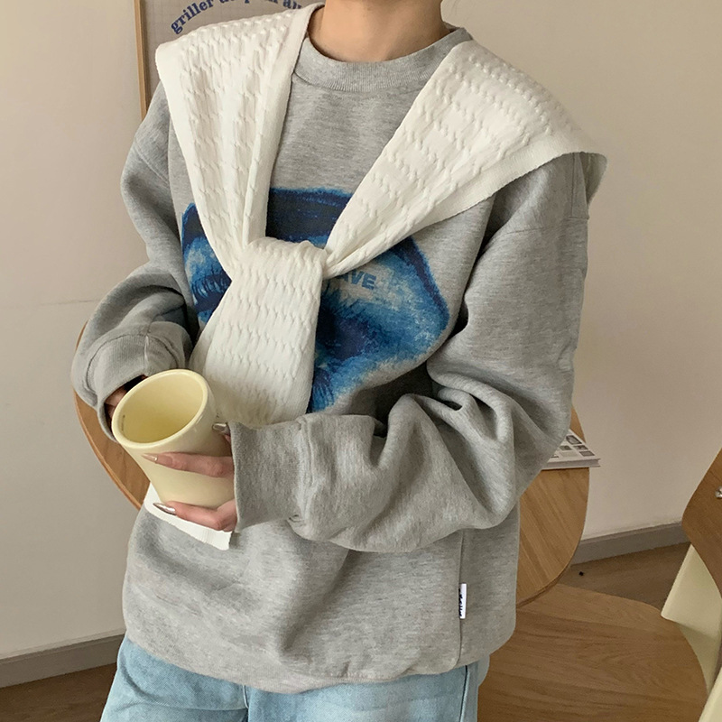 Sopa de punto de alta sensación de color sólido primavera y verano nuevo tipo de aire acondicionado cuello de protección texturizado sopa de pequeño hombro