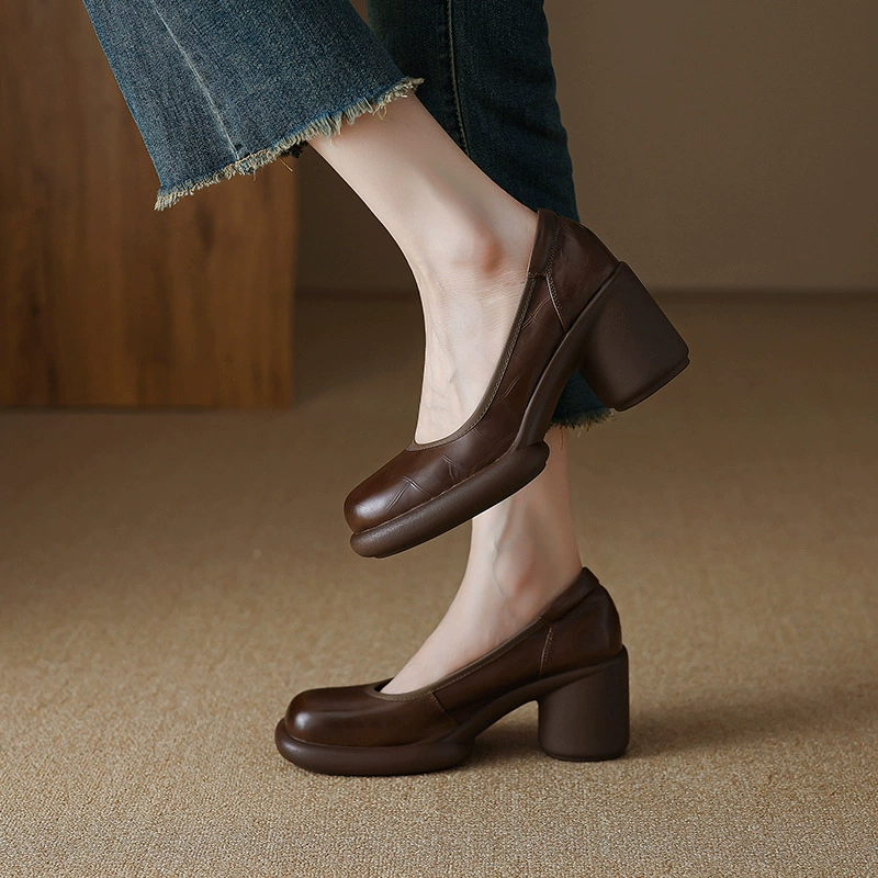 2024 New Retro Block Heel Pumps for Women, Stone Pattern Cowhide, Round Toe, Mid Heel, French Style