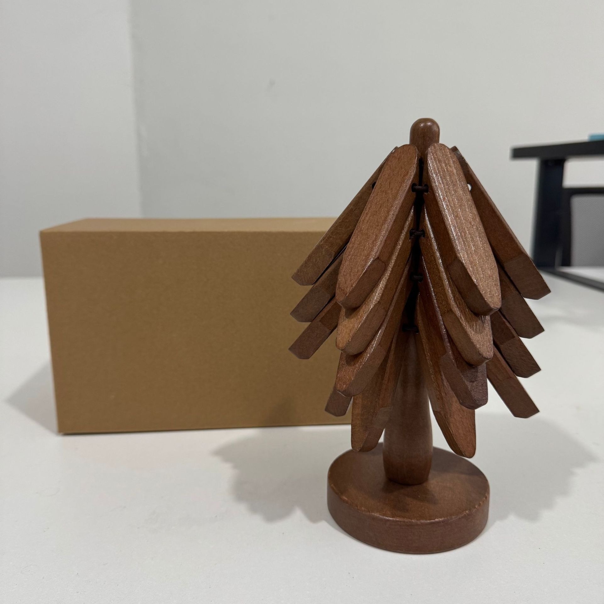 Almohadilla de aislamiento térmico de nogal negro, posavasos de árbol, manteles individuales a prueba de quemaduras para el hogar creativo, soporte de té de troncos, lindos adornos de escritorio