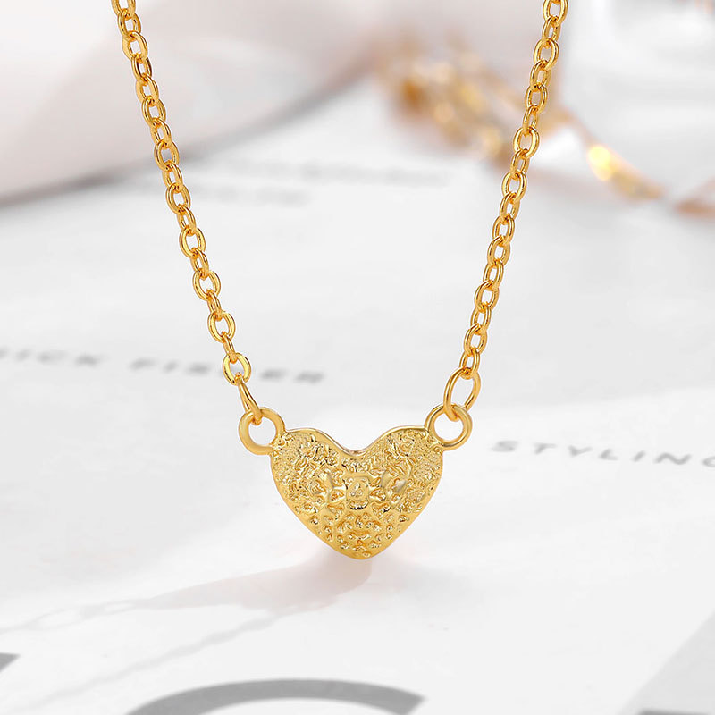 New Irregular Lava Gold Heart Necklace Women's Pendant Versatile High-End Niche Design Light Luxury Clavicle Chain