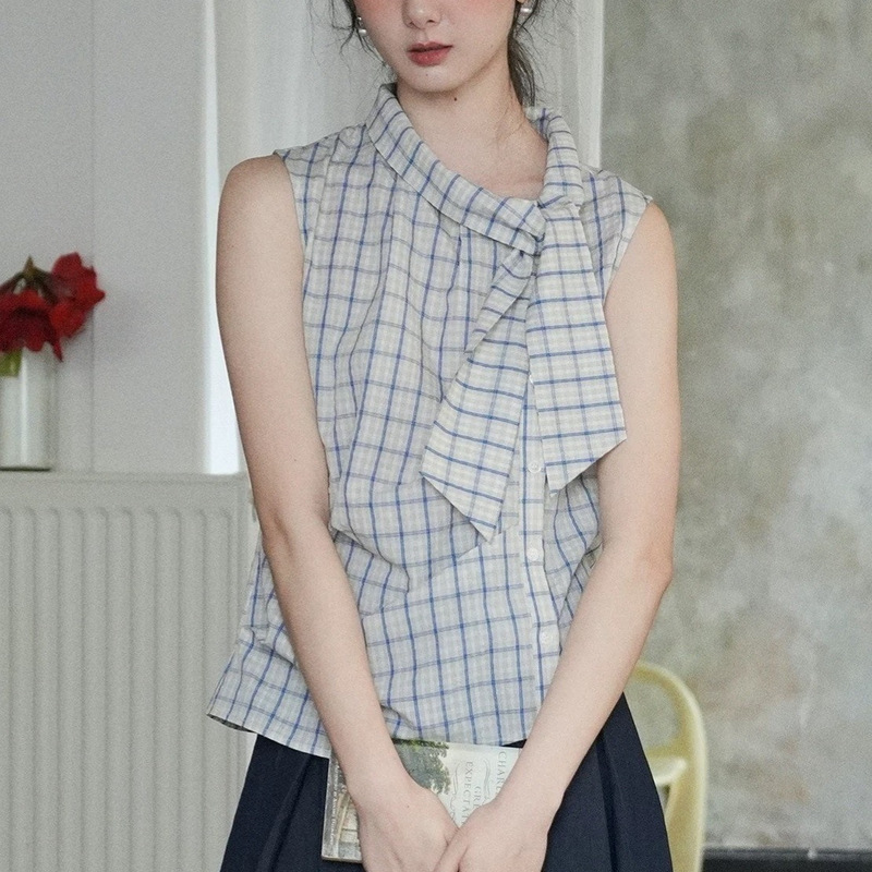 Dailiko [Sea Salt Letter] Diagonal Placket Pleated Plaid Tie Shirt, Lightweight and Refreshing Slim-Fit Top