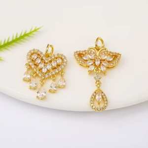 High color retention micro-inlaid zircon butterfly heart-shaped diamond pendant crystal bracelet pendant diy accessories spacer bead spacer hand