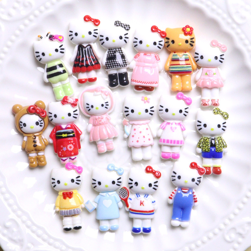 Accesorios de resina Traje de dibujos animados KT gato bricolaje horquilla funda para teléfono móvil zapatos flor taza de agua caja de almacenamiento material de decoración