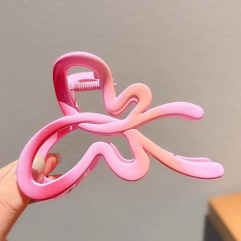De alta calidad de felpa marrón horquilla hacia atrás cabeza clip de pelo tocado femenino otoño e invierno Gran Tiburón peludo horquilla