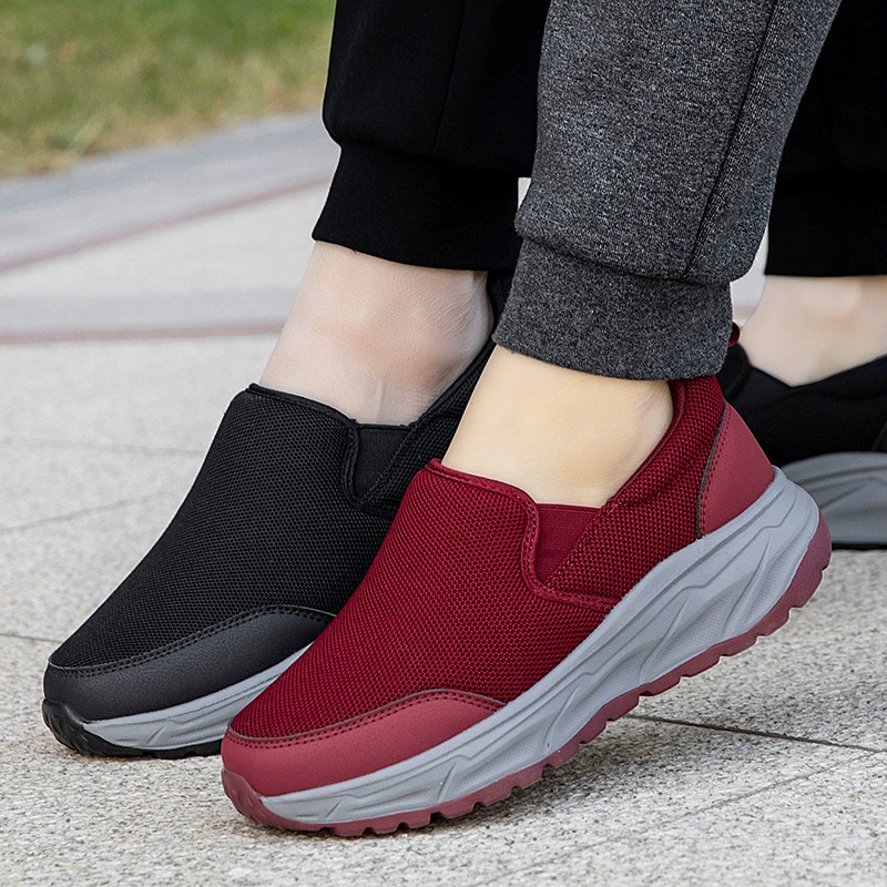 Один педаль для пожилой пары пожилой обуви на мягкой подошве Повседневные кроссовки Мягкая подошва одиночные туфли для пожилой мамы