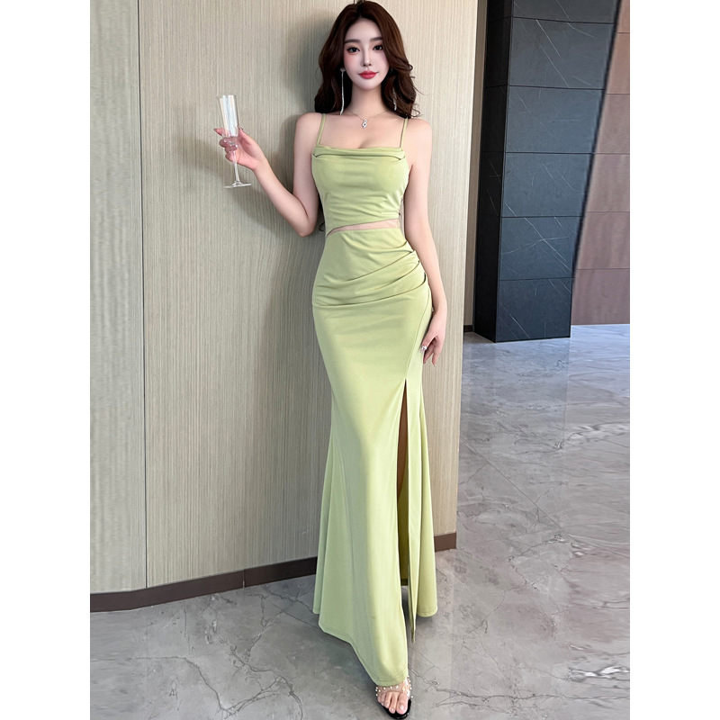 High-End Light Luxury Niche Sexy Dress for Women, New Nightclub Style, Body-Hugging, Elegant Socialite French-Style Spaghetti Strap Mini Dress