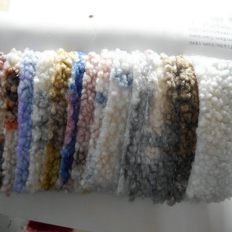 阿尔泰颗粒绒格子印花毛绒 仿羊绒印格仔 羊圈绒秋冬服装外套面料