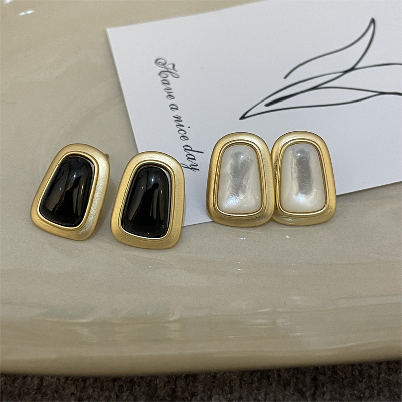 Geometric matte universal elegant retro earrings
