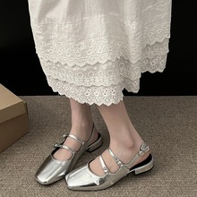 高级感银色法式粗跟包头凉鞋女款2024新款夏季方头浅口玛丽珍鞋