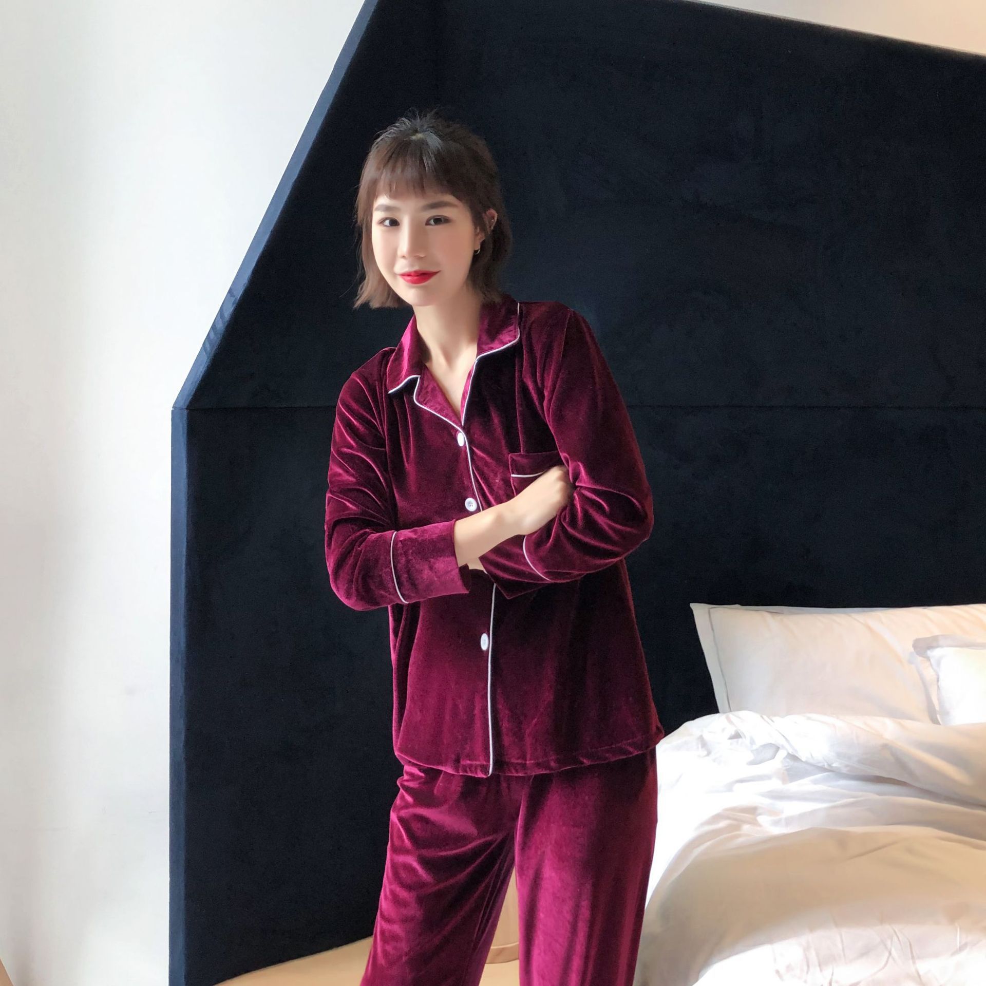 Coreano terciopelo pareja pijamas de las mujeres Otoño e Invierno de manga larga cardigan oro terciopelo cardigan simple ropa de hogar traje de los hombres más el tamaño