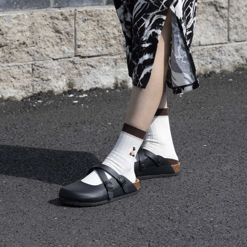 Baotou Cork Slippers Mary Jane Shoes Round Toe Shallow Mouth Spring and Summer Women's Shoes Flat Half Slippers Autumn and Winter Comfortable Japanese Style Baotou Cork Slippers Mary Jane Shoes Round Toe Shallow Mouth Spring and Summer Women's Shoes Flat Half Slippers Autumn and Winter Comfortable Japanese Style