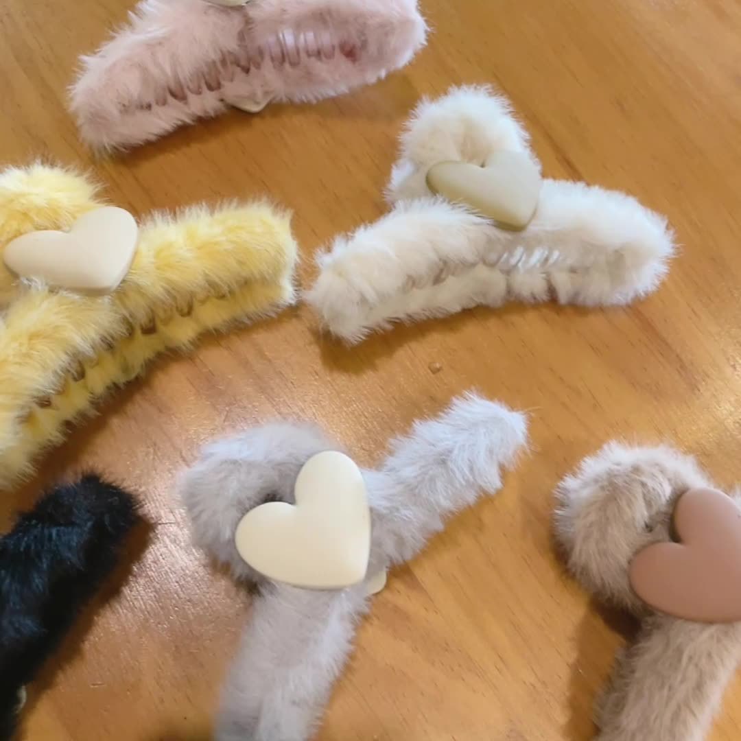 韓國愛心毛絨絨秋冬髮飾秋發抓髮夾女生後腦勺抓夾大發鯊魚夾