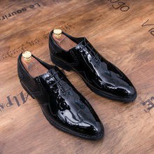 2024新款跨境亮光皮鞋商务男士正装黑色职业鞋英伦风尖头休闲皮