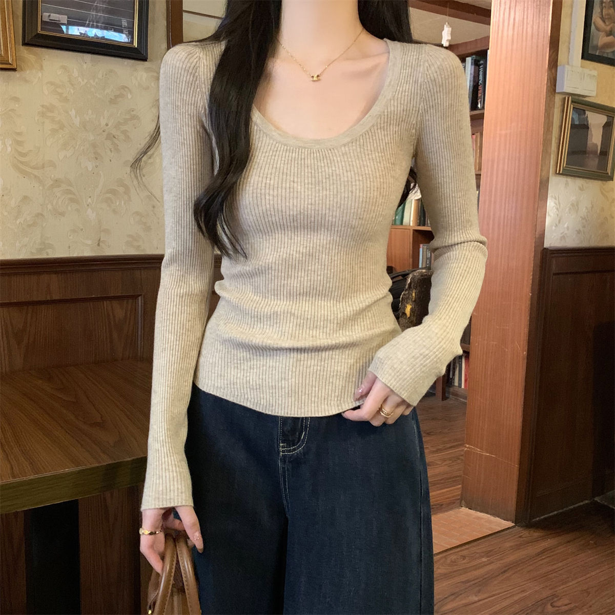Textured Right Shoulder U Soft Waxy Knitwear Women's Knitwear Autumn and Winter New Fashion Style Simple Bottoming Top