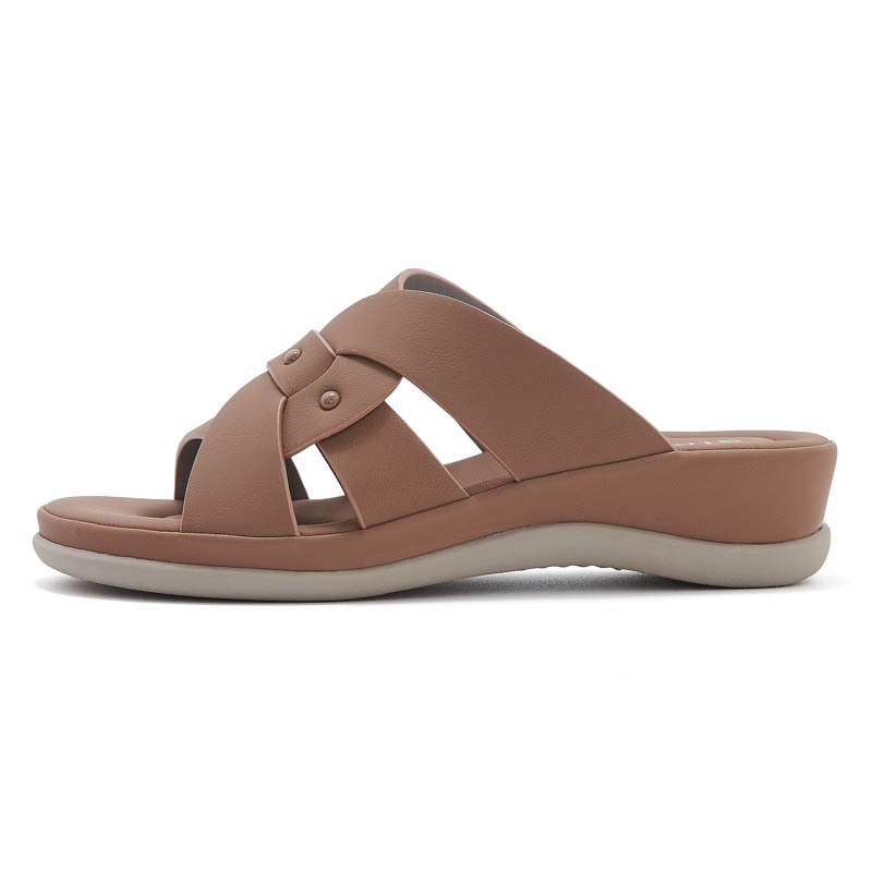 2025 primavera nueva zapatilla fría ligera antideslizante pendiente con zapatillas de viaje cómodas ociosas de fondo grueso para mujeres