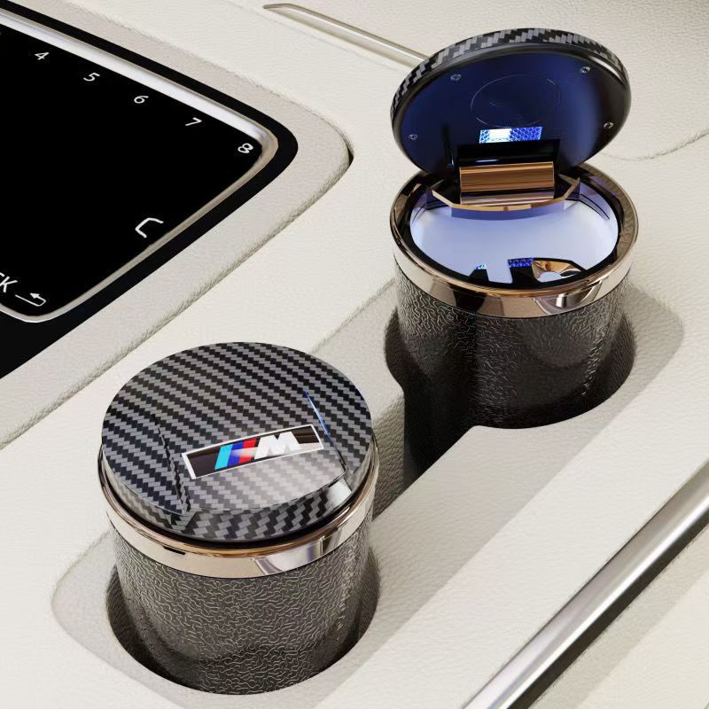 Car Ashtray Ceramic Creative Trendy Led Light with Cover Multifunctional High-End Ashtray for Car Use