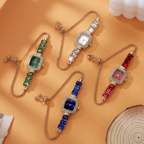 New Niche Light Luxury Mini Square High-End Popular Women's Watch Luxury Diamond-Encrusted Retro Wheat Quartz Women's Watch