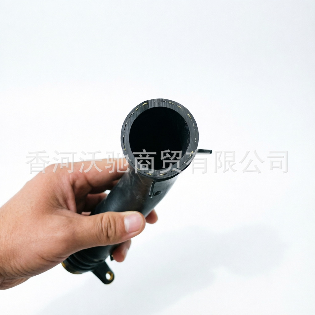 LR083328/LR077712/J9C1664 is suitable for Land Rover and Jaguar thermostat water pipes and cooling water pipes