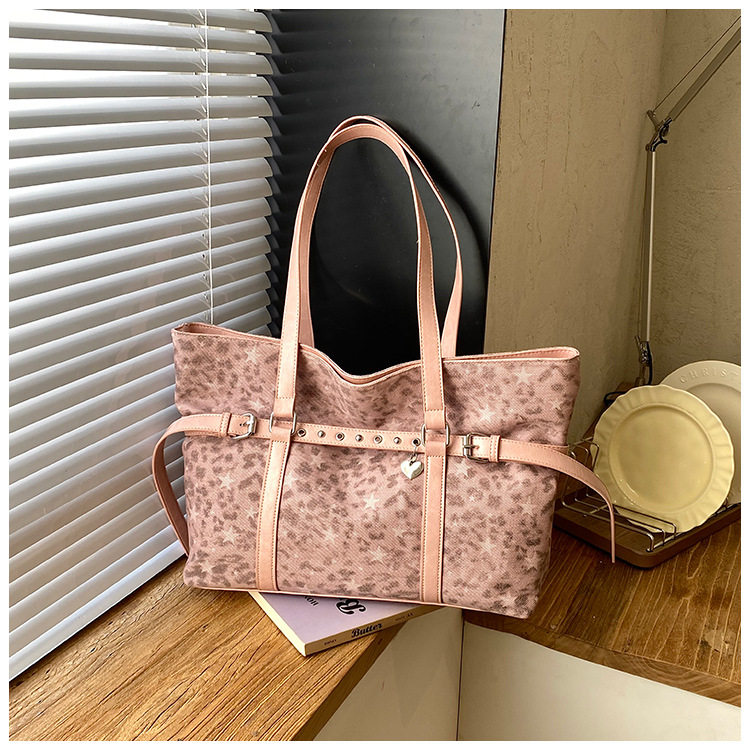 Túi tote đeo vai nách họa tiết da báo cổ điển, form lớn rộng rãi, phong cách tối giản — màu hồng, màu nâu, màu xám chi tiết 13