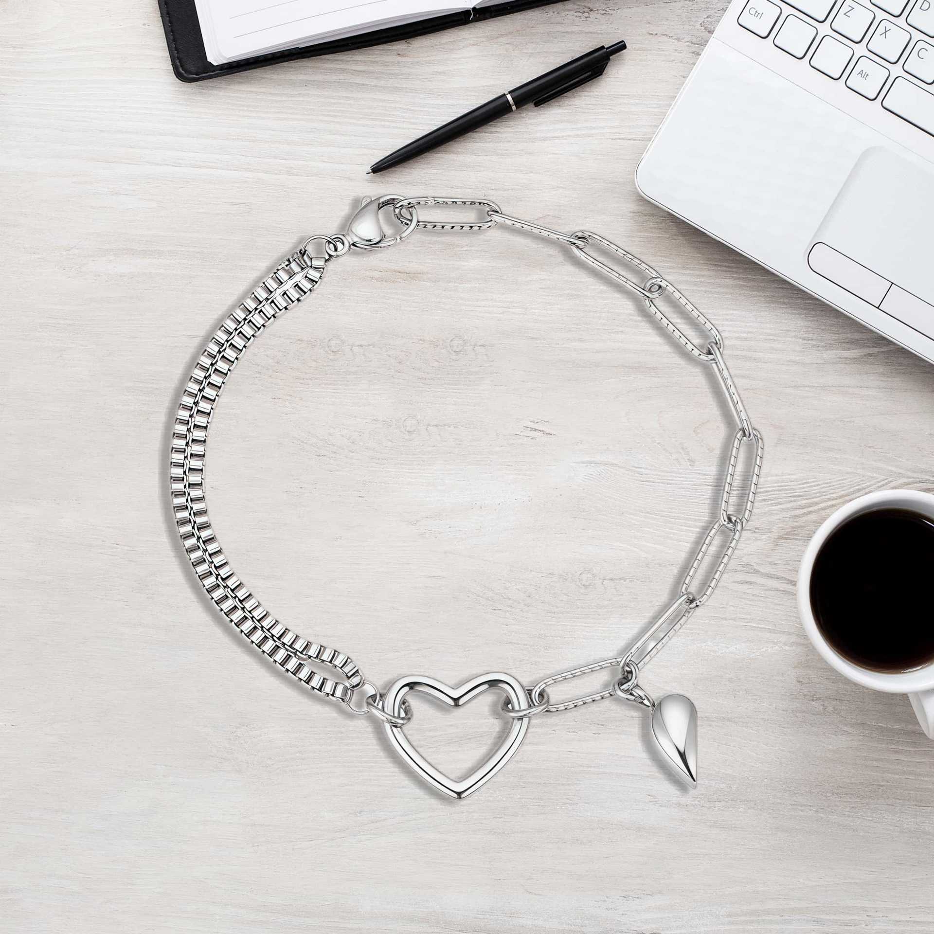 여성용 [아름다운] 팔찌 [티타늄 스틸 체인 펜던트 + 티타늄 스틸 하트 자석 잠금장치] 약 18cm