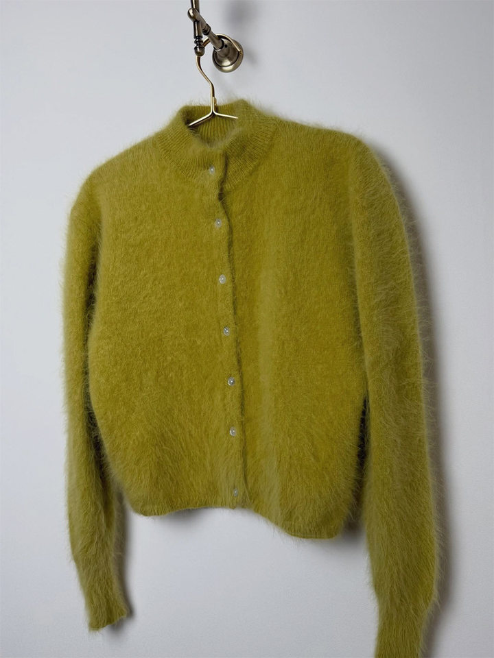 Áo khoác cardigan len nữ dáng ôm cổ tròn tay dài một hàng cúc chất liệu lông mềm mại — Màu hồng, Màu trắng, Màu xám nhạt, Xanh đậm chi tiết 13