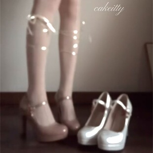 PR ISABEL �װ�ɫ��ˮ̨�߸�ЬŮ�ָ��A�^һ�֎��������Ь��ȹ��