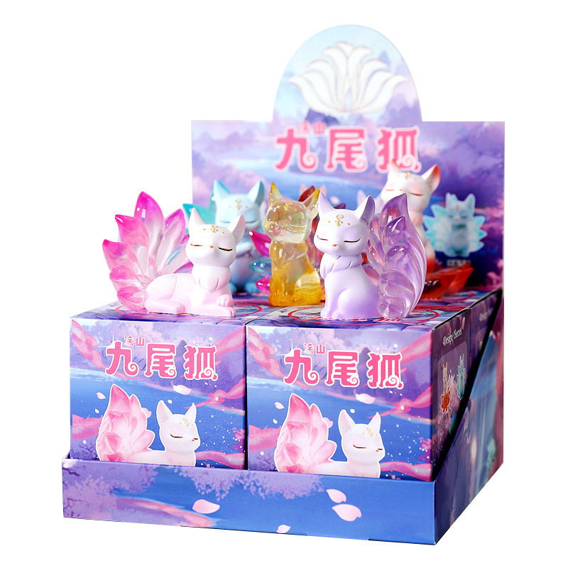 Jugando en la moda con el nuevo carruaje Capibara decoración ocupada pequeña muñeca caja ciega del marfinito fábrica directa