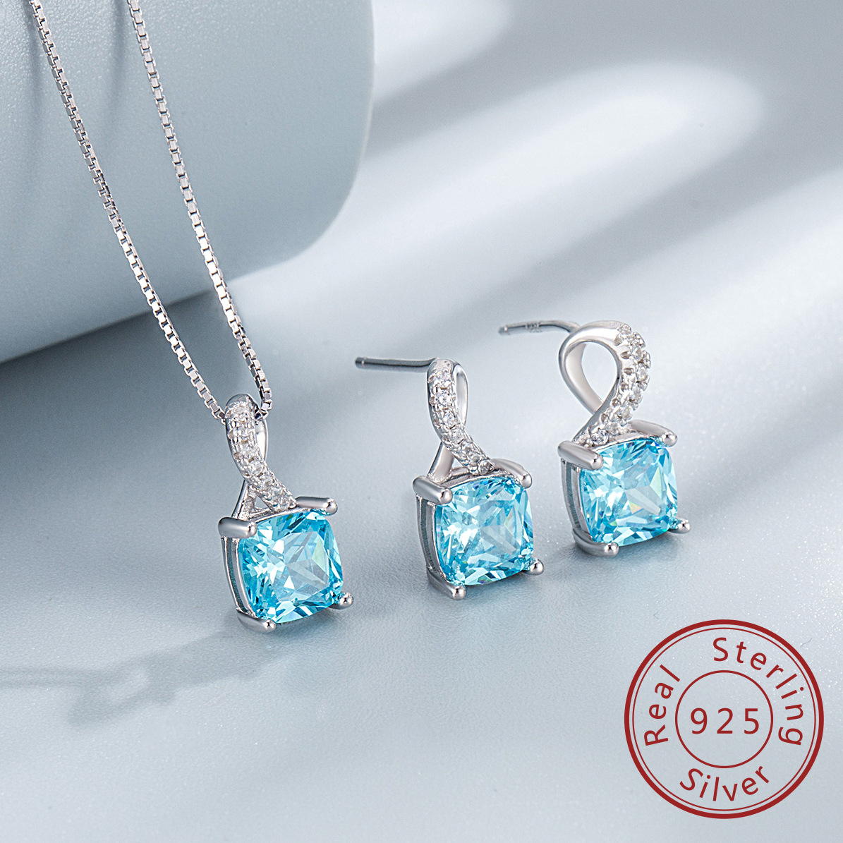 2g Weight S925 Sterling Silver Fine Jewelry Diamond-Studded Necklace Stud Earrings Style Jewelry Suit Silver Jewelry