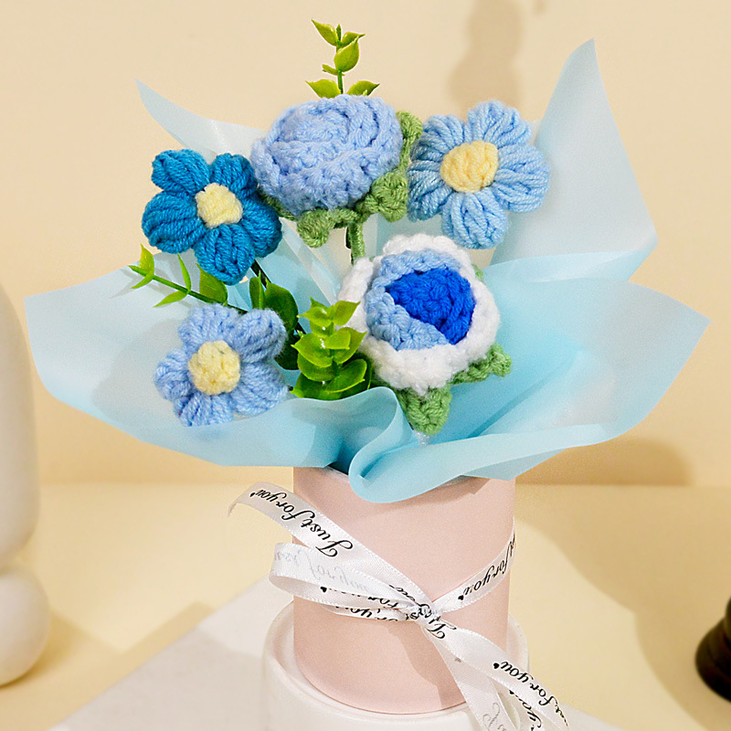 파란 장미 2송이 꽃다발 (종이관 포장)