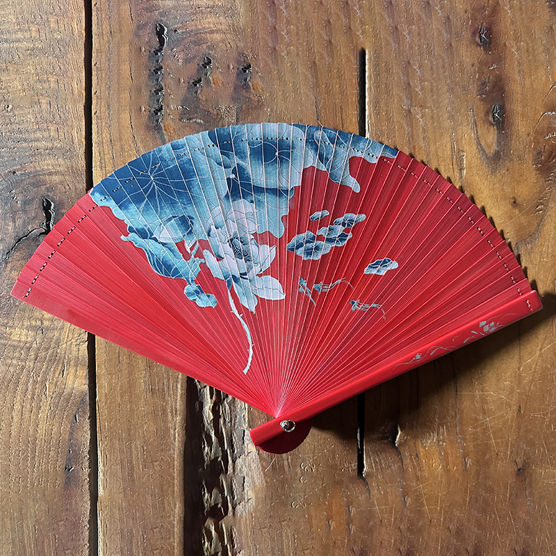 Grúa de estilo chino completo ventilador de bambú talla hueco estilo antiguo ventilador al por mayor han Ropa danza ventilador de mano grúa regalo ventilador