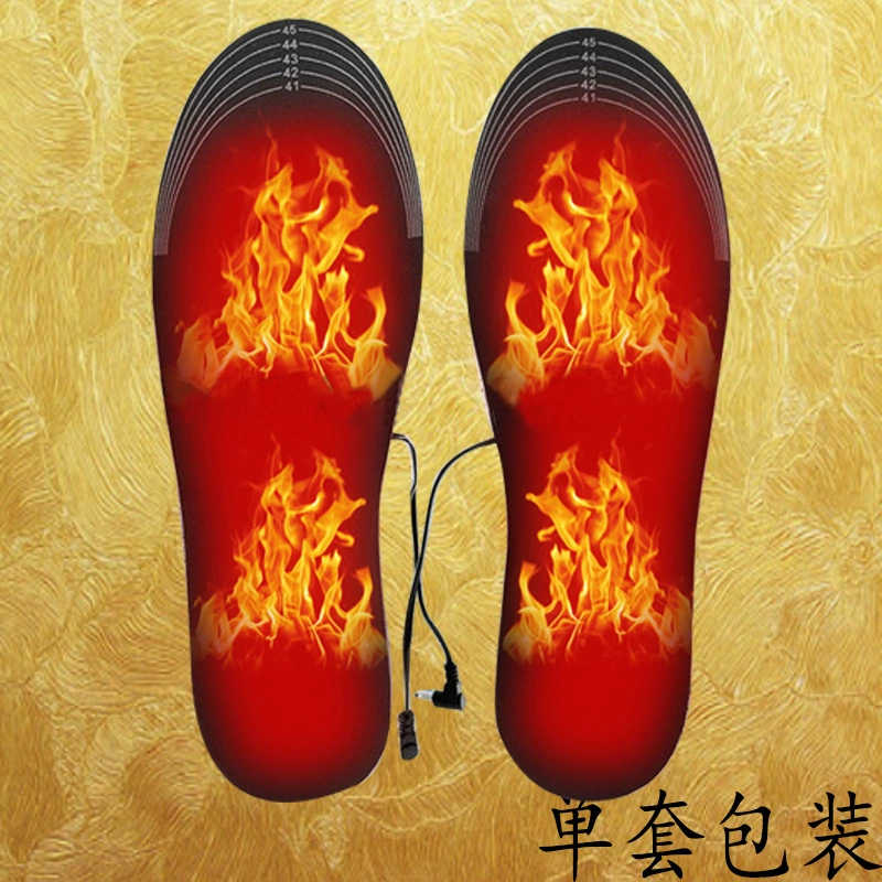 Уличная обувь? Но текст: "Outdoor diligence USB heating insole EVA can cut electric heating insoles USB heating insole switch control"