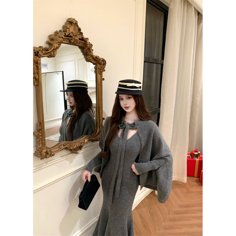Autumn and Winter New Style Gentle Temperament Cape Shawl Knitted Inner Dress Two-Piece Suit for Women