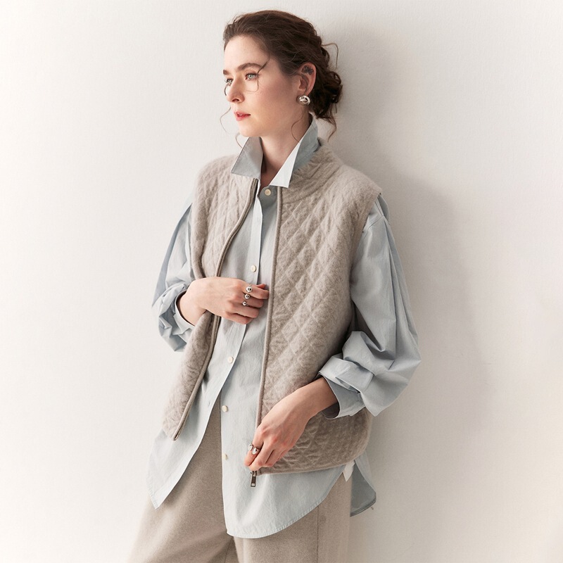 Cashmere Cardigan Women's Autumn and Winter New Textured Cotton Clothing Rhombus Vest Round Neck Zipper Sleeveless Knitwear Jacket