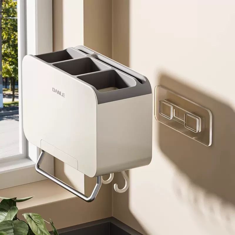 筷子收纳盒壁挂式免打孔家用筷笼厨房收纳餐具筷筒沥水刀架置物架