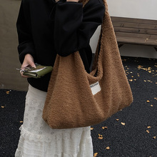 �ﶬ���¿���ֵë�q�μ��С��㼑��L�����·Շ��н���ɫҸ�°�