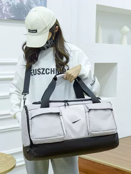 Dry and Wet Separation Fitness Bag, Large Capacity Outdoor Sports Travel Bag, Portable Crossbody Luggage Storage Bag, Fitness Bag