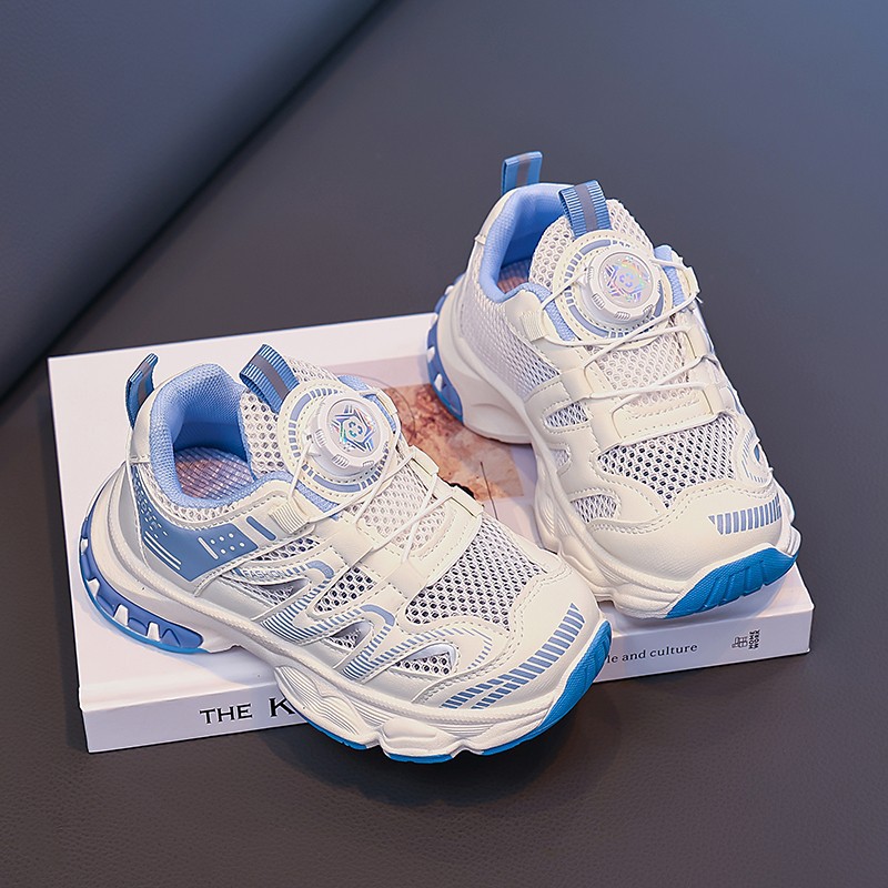 Zapatos deportivos para niños 2026 verano nuevo estilo de moda para niñas zapatos casuales de niños zapatos deportivos de correr de malla