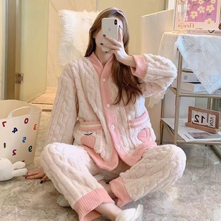 Peach suit Autumn and Winter Coral Fleece Thickened Warm Ladies Home Clothes Sweet Soft Cardigan Pajamas