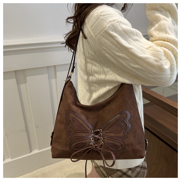 Borsa a spalla vintage da donna con farfalla autunno inverno_voghion.com
