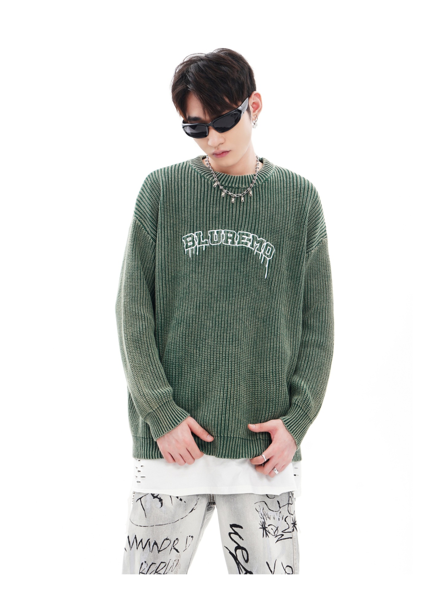 Vêtements pour hommes Automne et hiver haute rue rétro délavé à l'eau lettre broderie rue dynamitage à la mode tout match pull tricoté à col rond_voghion.com