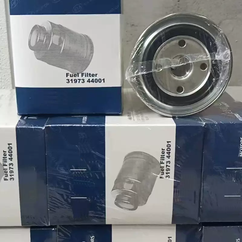 31973-44001高质量柴油滤芯适用兰瑟帕杰罗燃油滤清器