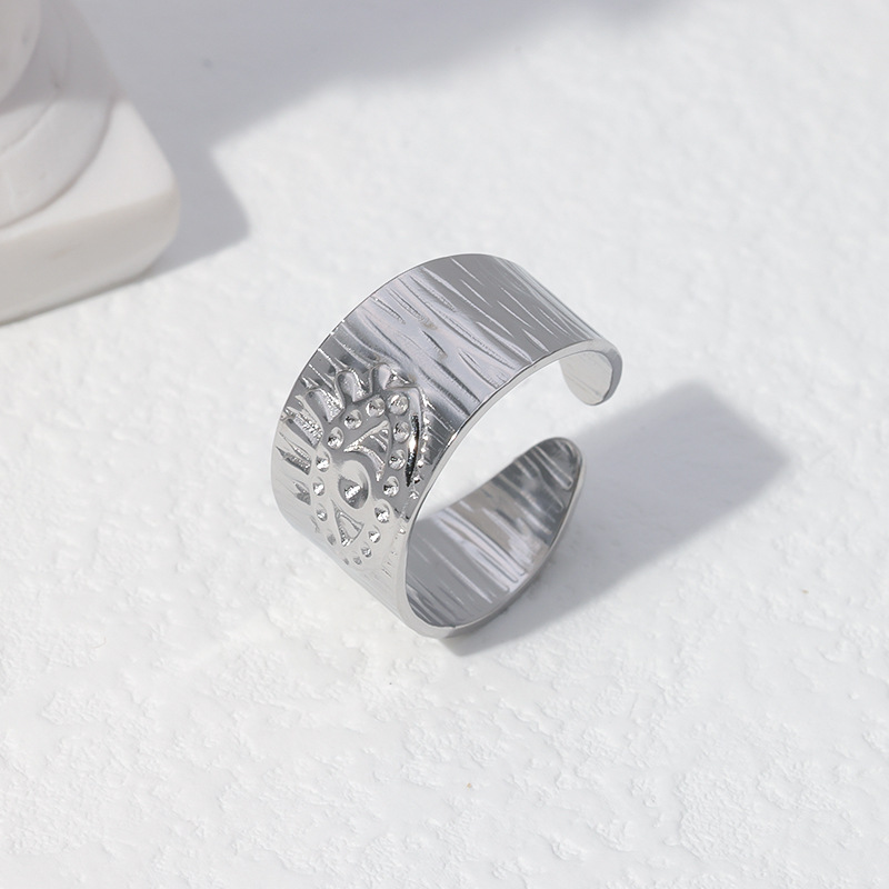 Fashion Devilu0027S Eye Stainless Steel Plating Open Ring 1 Piece