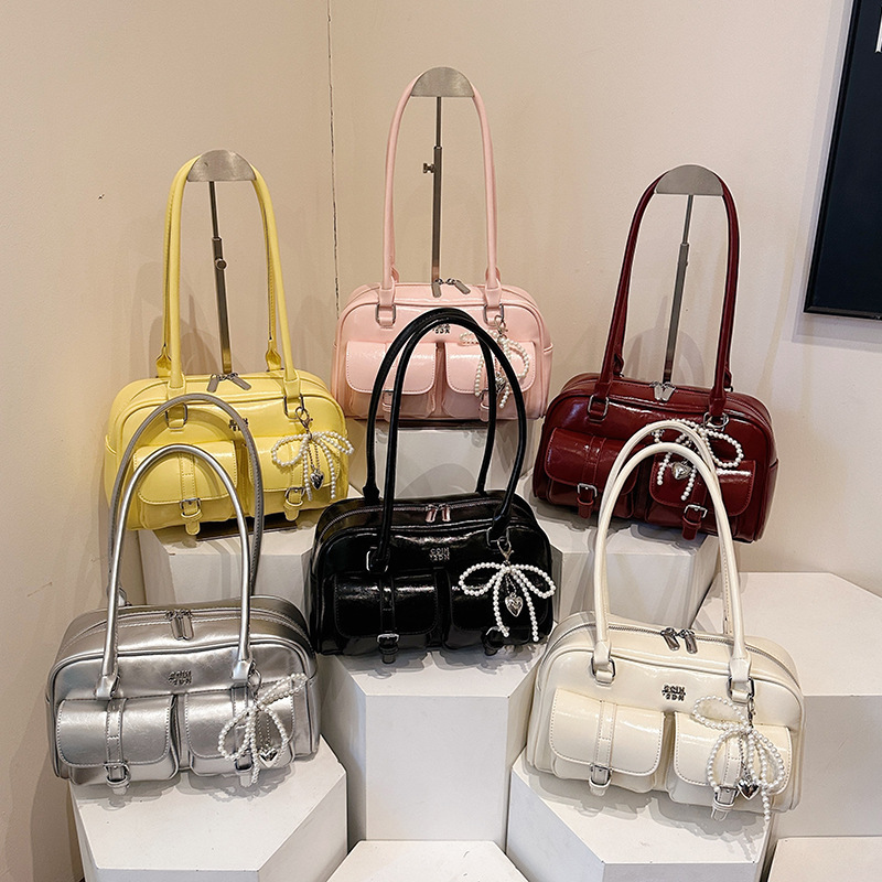 Niche Design High-end Women's Bag Korean Style Fashionable All-match One-shoulder Underarm Bag Retro Fashionable Multi-pocket commuter bag Niche Design High-end Women's Bag Korean Style Fashionable All-match One-shoulder Underarm Bag Retro Fashionable Multi-pocket commuter bag