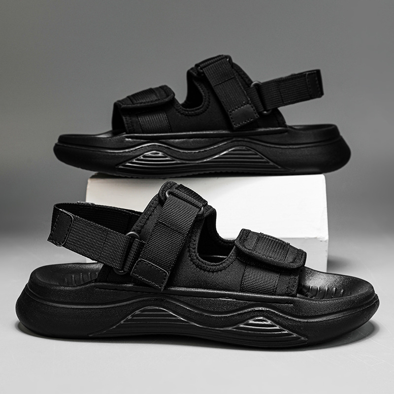 Sandalias de nuevo estilo para hombre, zapatos de playa de ocio deportivos de plataforma transpirables, zapatillas de color sólido antideslizantes al aire libre con velcro