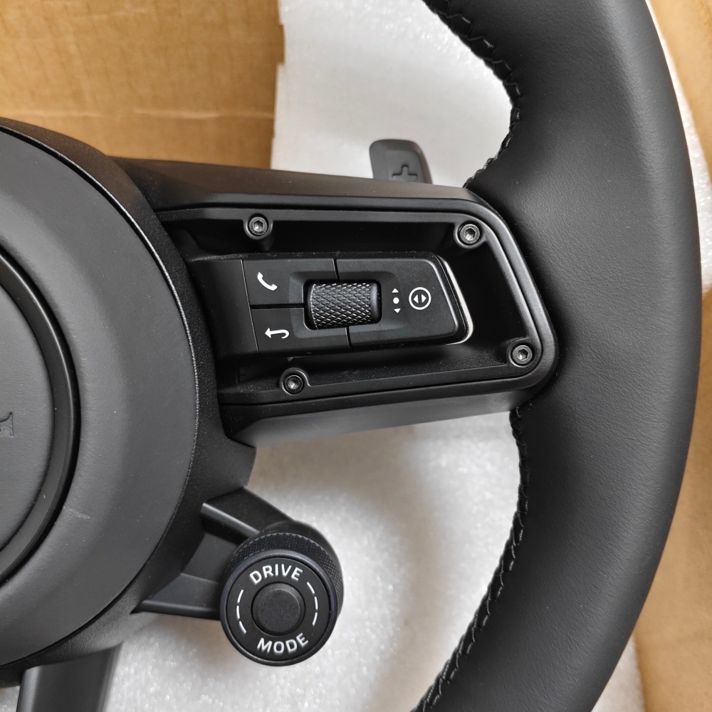Suitable for Porsche Cayenne Panamera 718 Macan 911 Taycan 996 Old to New Steering Wheel Assembly