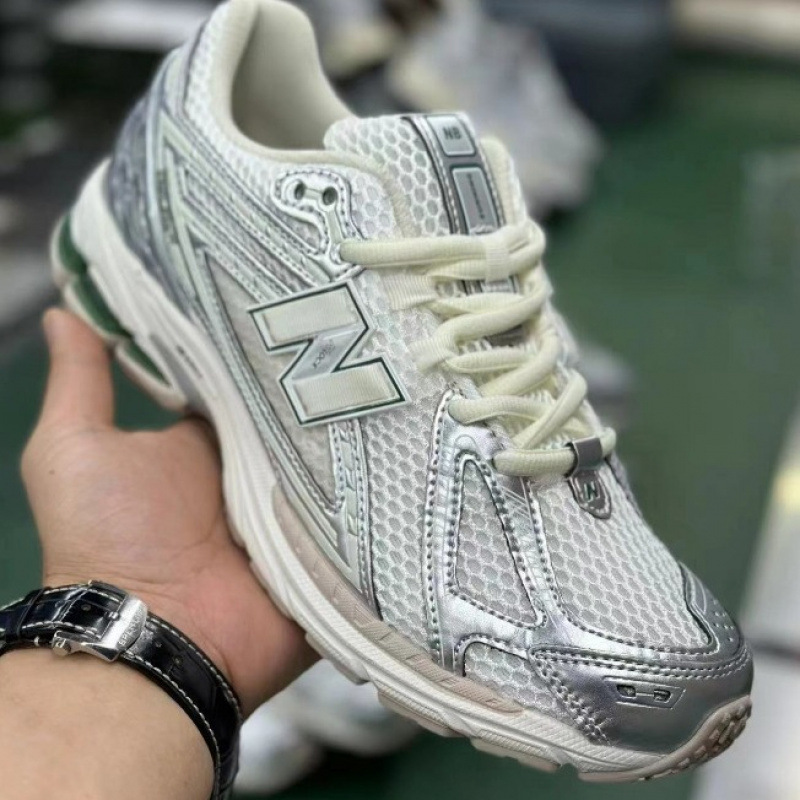 Putian running shoes NB1906, silver, breathable, with liquid silver accents, height-increasing, dad shoes style, unisex casual athletic shoes, fashionable Putian running shoes NB1906, silver, breathable, with liquid silver accents, height-increasing, dad shoes style, unisex casual athletic shoes, fashionable
